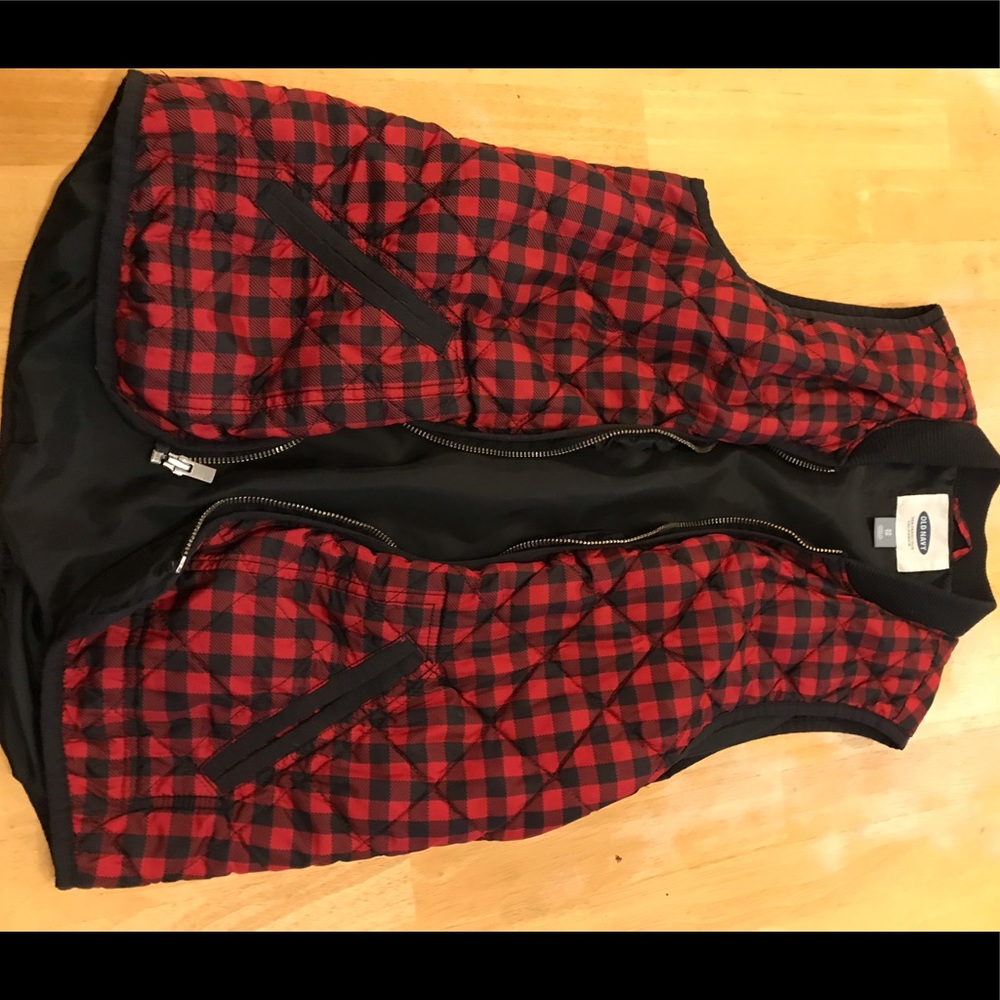Old Navy Quilted Vest xs perfect condition plaid